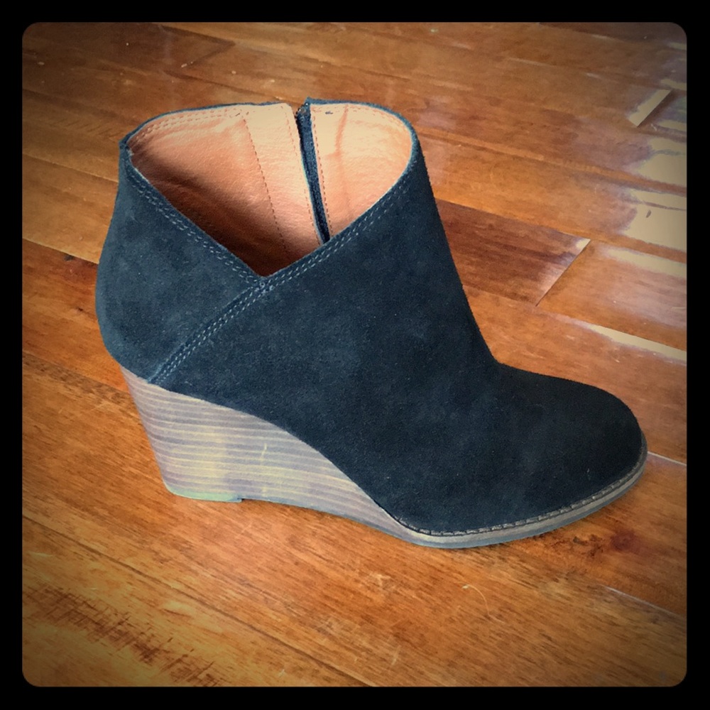 Lucky brand, black leather ankle booties size 6.5